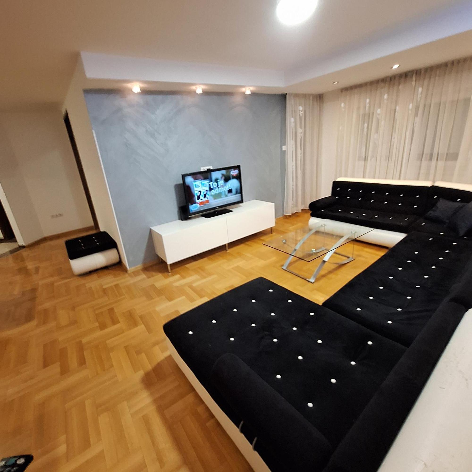 Luks Apartment Banja Luka Habitación foto